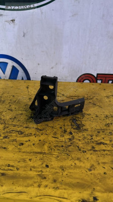 VOLKSWAGEN GOLF7 ARKA TAMPON BRAKETİ 5G6807393A