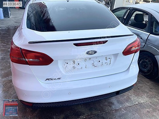 FORD FOCUS 3,5 BAGAJ KAPAĞI BEYAZ HATASIZ