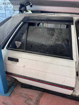RENAULT R11 FLAŞH SAĞ ARKA KAPI KOMPLE