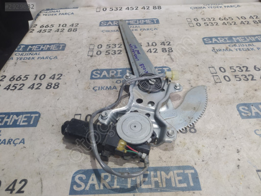 ÇIKMA TOYOTA LAND CRUİSER SAĞ ÖN CAM KRİKOSU K-028