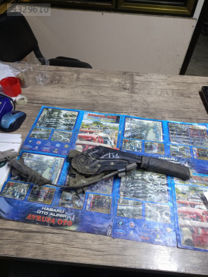 156017116 Alfa Romeo 156 el fren tabancası