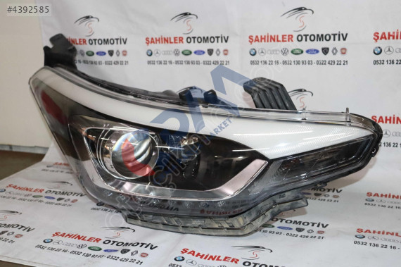 HYUNDAİ İ20 SAĞ ÖN FAR