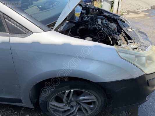 CİTROEN C4 SAĞ ÖN ÇAMURLUK