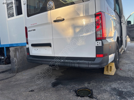 2023 CRAFTER ÇIKMA ORJİNAL ARKA TAMPON