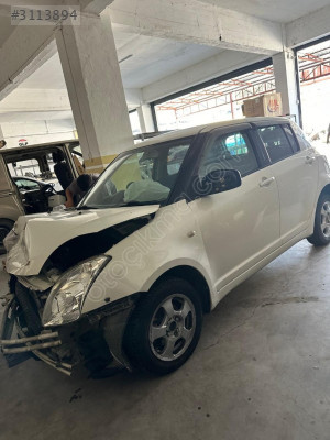 Suziki Swift Sol Ön Far Orjinal Çıkma