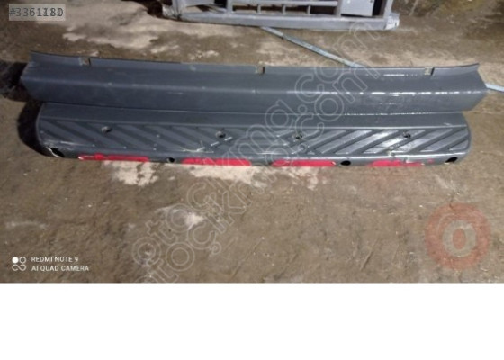 Mercedes Sprinter arka tampon basamağı