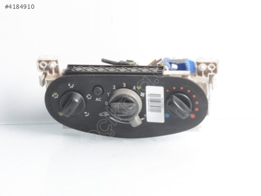 Dacia Sandero Klima Kalorifer Kontrol Paneli Düğmesi