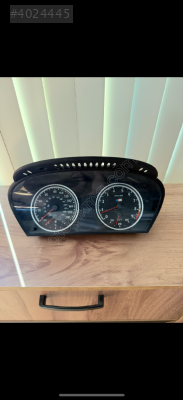 BMW E60 M5 GÖSTERGE PANELİ