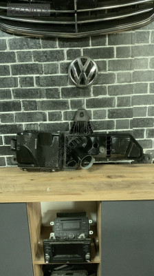 107378-10 bmw f30 hava filtre kutusu