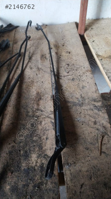 Partner tepe dış silecek kolu çıkma