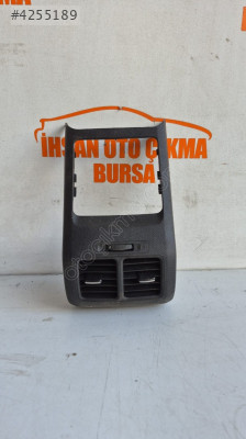 Jetta Golf 5 - 6 Arka Havalandırma Izgarası1K0819203