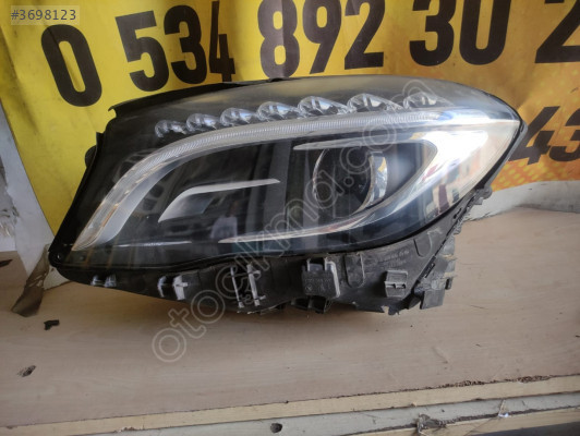 Mercedes GLA W156 Sol Ön Far A1569061700 Çıkma Parça