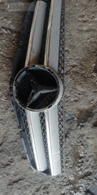 A2078880283 Mercedes e serisi 207 ön panjur