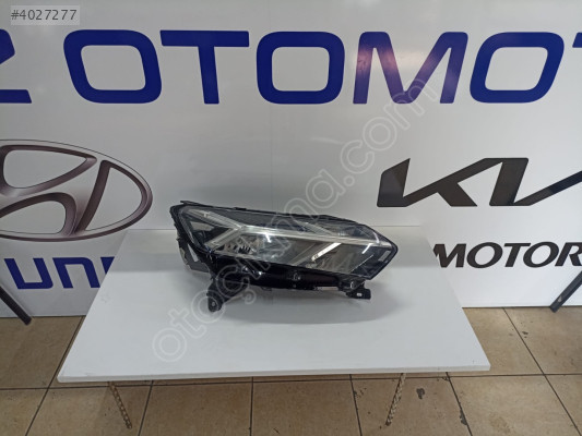 DACİA SANDERO FULL LED SAĞ FAR 2020-2023 ORİJİNAL ÇIKMA YEDEK