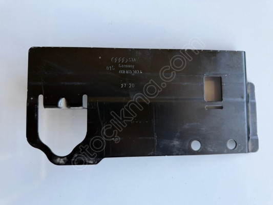 Montaj Demiri  Audi A6 2019-2025 4K8813383A