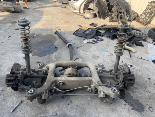 BMW F10 ARKA DİNGİL DOLU OTO FEDAİ