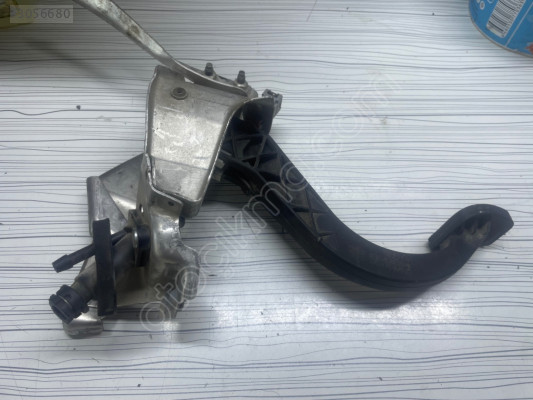 OPEL CORSA C COMBO GAZ KELEBEĞİ