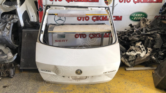 Skoda octiva 2014 2018 model bagaj kapağı