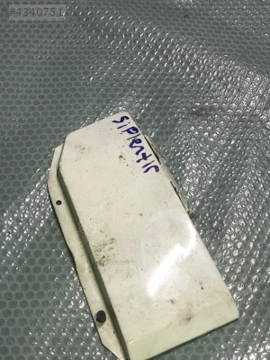 MERCEDES SPRİNTER DEPO KAPAĞI