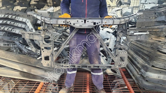 AUDİ Q7 ÖN PANEL