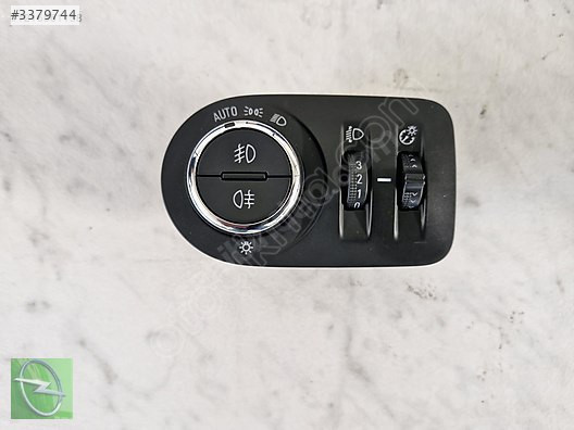 OPEL CROSLAND 2022 SİS FAR ANAHTARI HATASIZ GM 17036104
