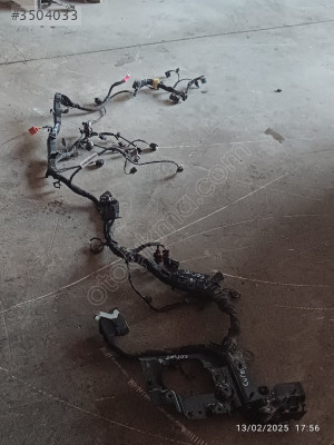 Ford courier motor tesisatı JT7T-12A522-