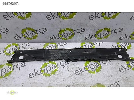 MERCEDES C SERİSİ 2007 2013 W204 ÜST PANEL SACI A2046200272