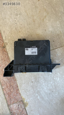 TOYOTA HİLUX  Airbag Beyni  886500K460