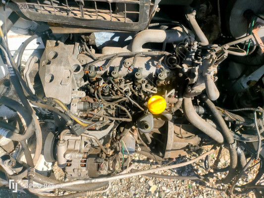 Trafic 1.9 cc dizel çıkma motor