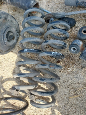 BMW F30 SAĞ HELEZON YAY