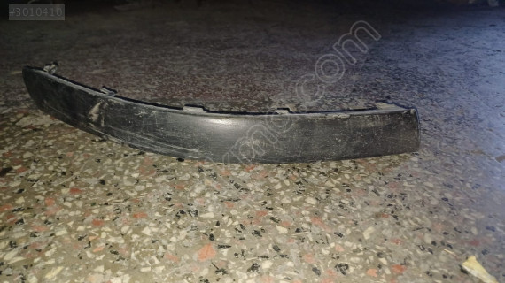 2001-2005 Volkswagen Passat B5.5 ön tampon sağ bant