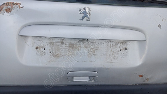 Partner Berlingo bagaj kapak çıtası yedek parça