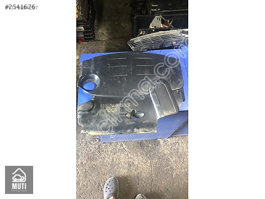 RENAULT CLİO KANGO MOTOR ÜST KAPAĞI 1.5 DCİ 8200252409