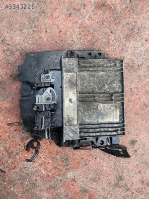 PEUGEOT  206   1.4   MOTOR  BEYNİ