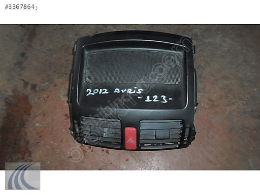 TOYOTA AURIS 2011 ÇIKMA ORTA ÜFLEME PLASTİK ÇERÇEVESİ