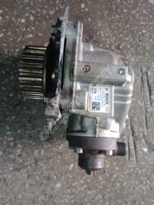 Citroen C5 aircoss çıkma mazot pompası