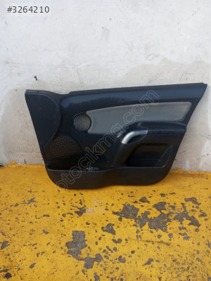Citroen C3 sağ ön kapı döşemesi