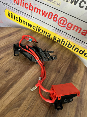 BMW G60 520İ AKÜ AKIM DAĞITICI  61125A6A128