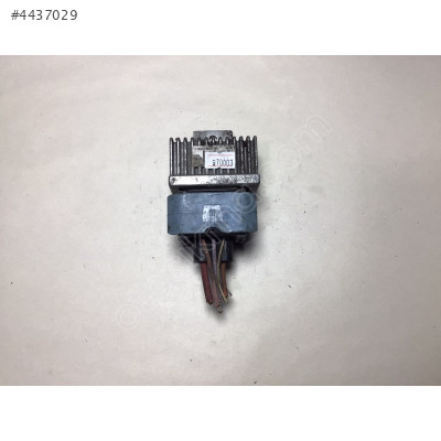 Renault Clio Duster Isıtma Kutusu Rölesi 110678071R