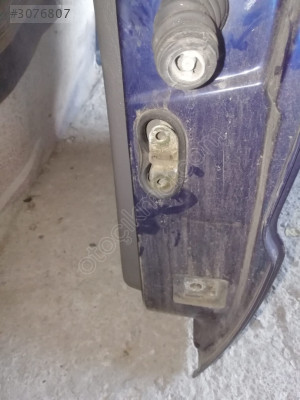 1997 POLO SOL ARKA KAPI MENTEŞESİ ÇIKMA