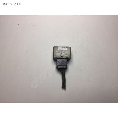 Toyota Sinyal Flaşör Rölesi 81980-50030 066500-4650