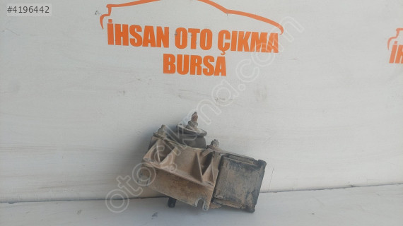 Megane 1 motor sol kulağı orijinal sökme