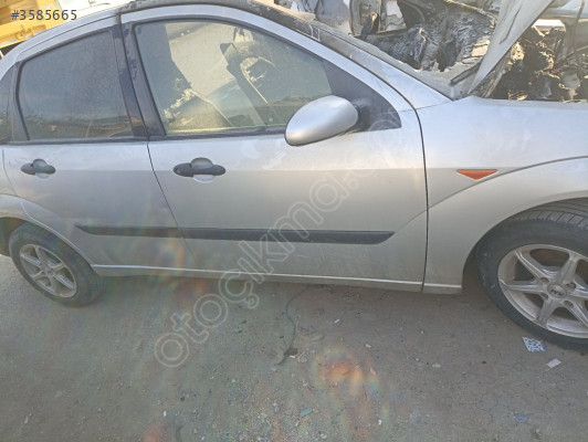 Ford focus 1 Sağ ön kapı