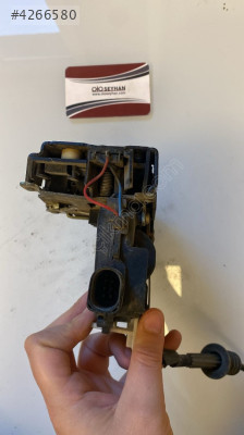 golf 4 arka sol kapı kilidi