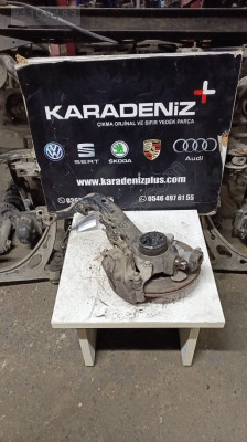 PASSAT AUDİ A4 ÇIKMA TAŞIYICI ÖN SOL -  8D0407257AC