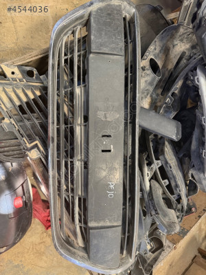 Peugeot 208 ön panjur