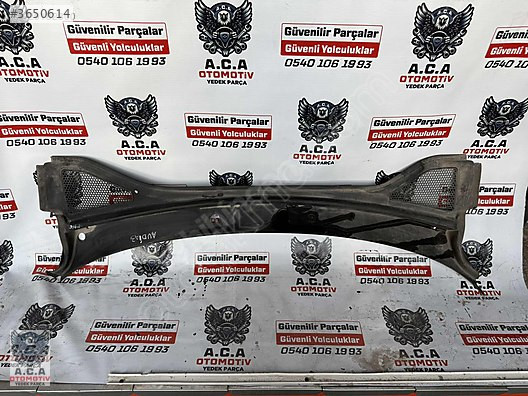 AUDİ A3 ÖN CAM IZGARASI ÇIKMA ORJİNAL TERTEMİZ HATASIZ