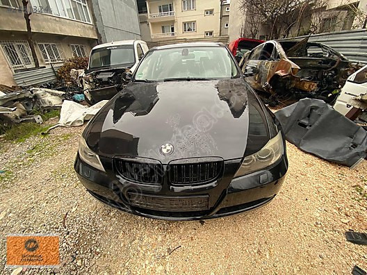 BMW E 90 TAMPON (ÖN)