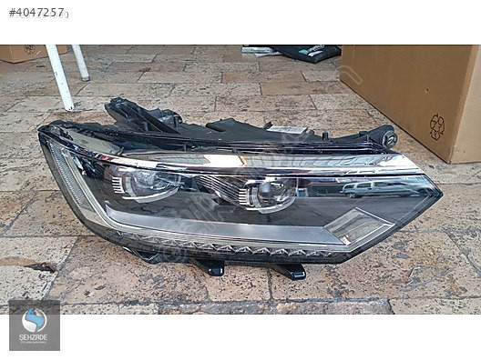 VOLKSWAGEN PASSAT B8 HİGHLİNE SAĞ FAR ÇIKMA ORJİNAL