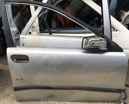 Volvo S40 V40 1996-2004 Çıkma Sağ Ön Kapı